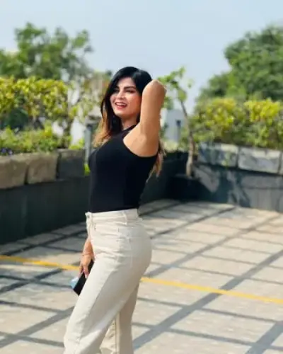 Call Girls Jalesar Cash On Delivery